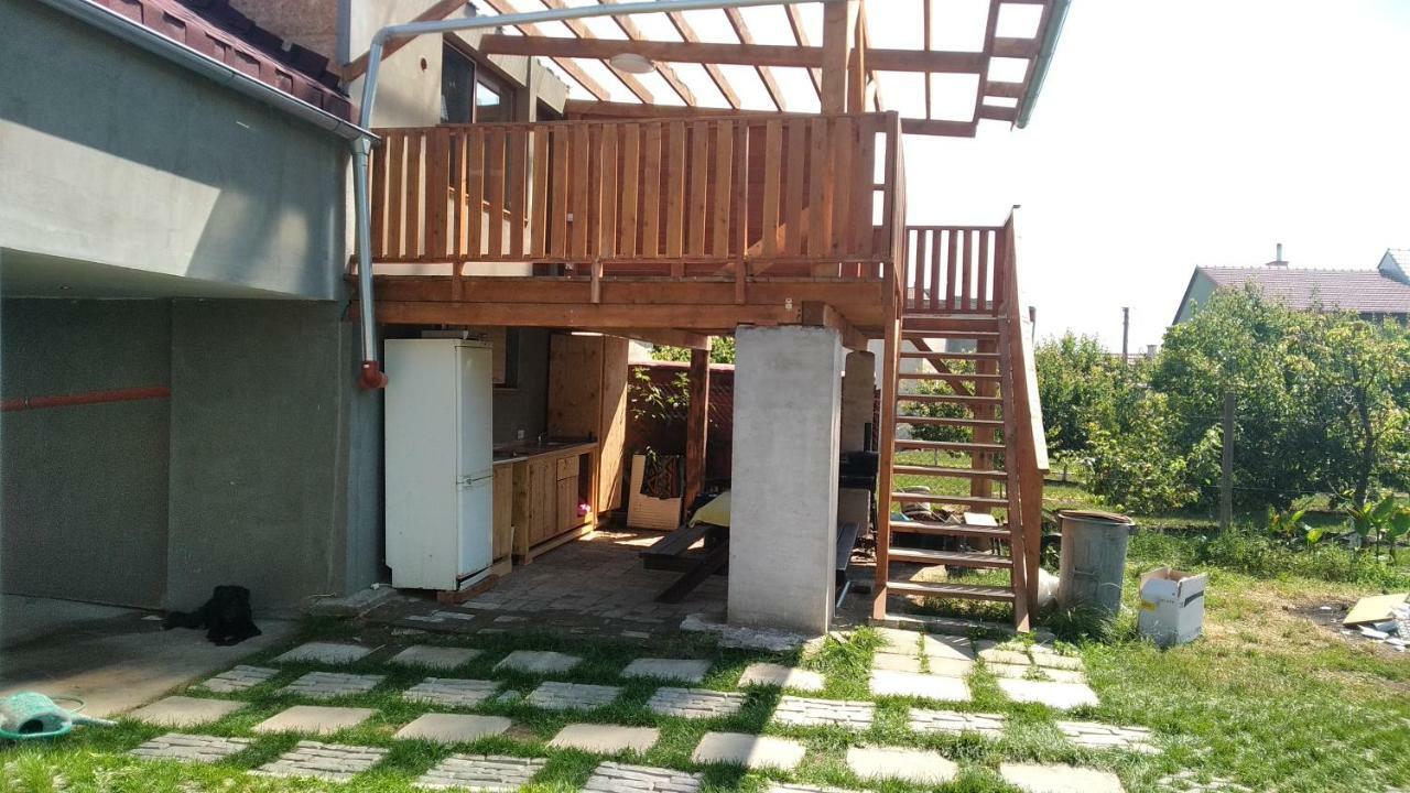 Ubytovani Dagmar Podivin Ngoại thất bức ảnh